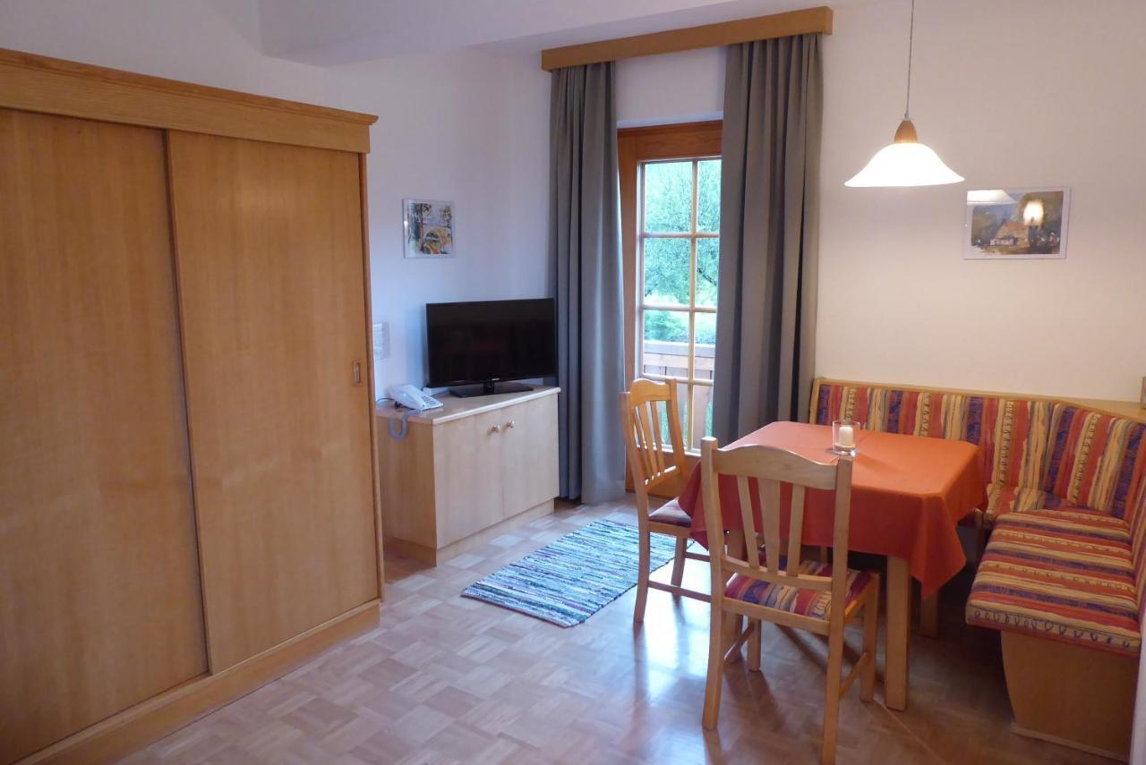 Ferienhaus Franz Weissbriach Bilik gambar